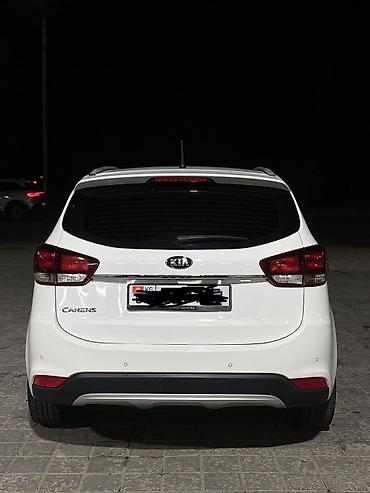 Kia: Kia Carens: 2017 г., 1.7 л, Дизель — 15