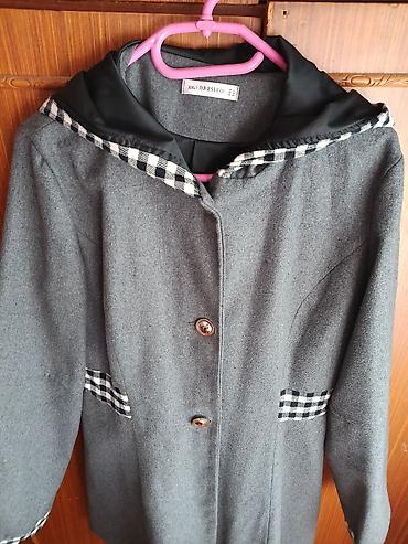 Kaputi: Kaputić strukiran,100 % poliester, ima kapuljaču, džepove — 4