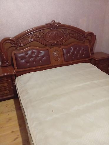 Qonaq otağı dəstləri: Klassik üslubda mebel dəsti - Qonaq otağı üçün yumşaq mebel: 3 — 4