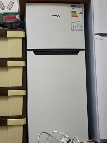 Холодильники: Холодильник Avest, Б/у, Двухкамерный, 130 *