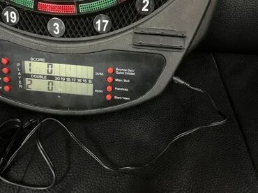 Stoni sportovi: Kvalitetna elektronska tabla nemačkog proizvođača Carromco. Opcija — 12