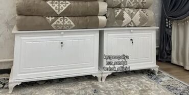 маленький офисный стол: Тумба для вещей и одежды, Без зеркала, МДФ, цвет - Белый