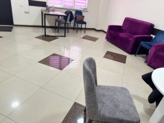 сдаю кв на долгий срок: Сдаю Офис, 125 м², В жилом комплексе, 1 линия, С оборудованием, С отдельным входом