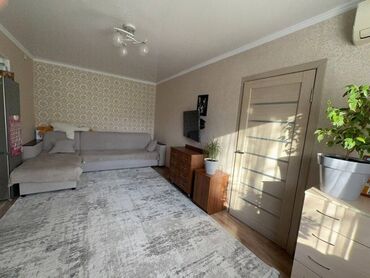 продается двухкомнатная квартира: 2 комнаты, 42 м², Хрущевка, 2 этаж, Евроремонт