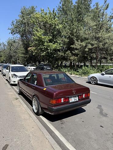 росо м7: Mercedes-Benz 190: 1992 г., 1.8 л, Механика, Бензин, Седан — 4