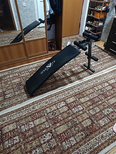 divara vurulan turnik: Press üçün istifadə etmişəm.Bel ağrılarıma da çox xeyir — 1