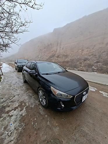 Hyundai: Hyundai i30: 2017 г., 2 л, Механика, Бензин, Хэтчбэк — 2