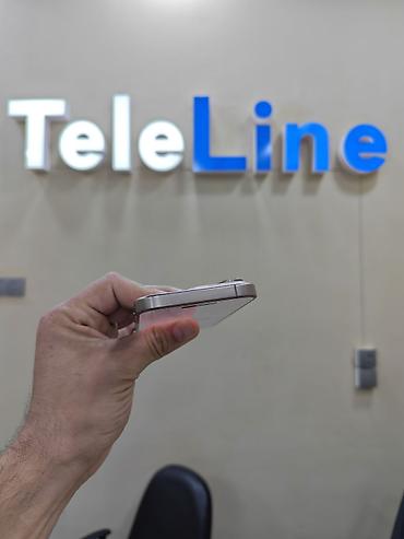 iphone 14 telefon: IPhone 16 Pro, 128 GB, Desert Titanium, Zəmanət, Simsiz şarj, Face ID — 5