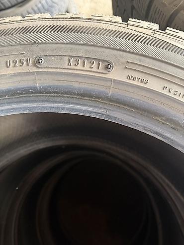 23550: Комплект зимних шин Dunlop Winter Maxx WM02. - Размер: 235/50 R18 - — 5