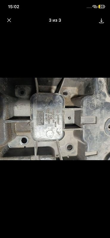 g4nd: Подставка под аккумулятор Kia K5 (TF), двигатель G4ND, 2013 г. - — 3