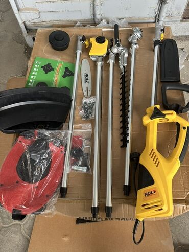 Триммеры, мотокосы: Электрическая коса TOP-4004 с мощностью 1.4 кВт и частотой вращения — 5