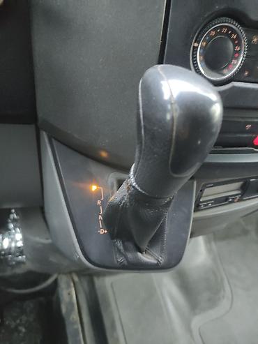 Легкий грузовой транспорт: Легкий грузовик, Mercedes-Benz, Стандарт, 3 т, Б/у at lalafo.kg — 6 Легкий грузовой транспорт: Легкий грузовик, Mercedes-Benz, Стандарт, 3 т, Б/у — 6