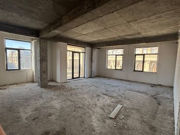 Гаражи: Монтин, 3 комнаты, Новостройка, 153 м²