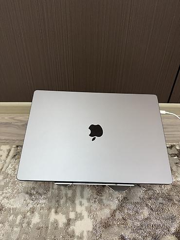 Ноутбуки Apple (MacBook): Для программирования, Б/у, Apple M1 Pro, ОЗУ, RAM: 16 ГБ — 2