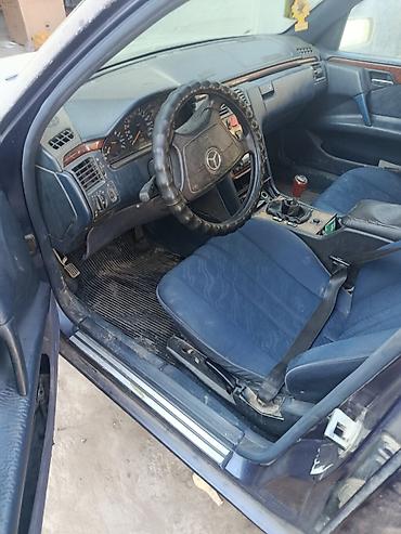 авто машина сатылат: Mercedes-Benz E-Class: 1997 г., 2 л, Кол менен иштөөчү, Бензин, Седан — 6