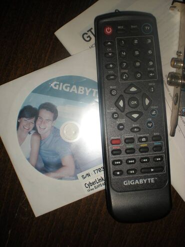 crna sitni somot: GIGABYTE GT-P6000 TV KARTICA Ispravna tv kartica sa CD-om za