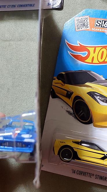 oyuncalar: Hotwheels Corvette modelləri Birlikdə satılır.Barter yoxdur.Son — 3