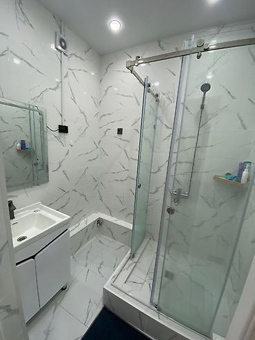 Посуточная аренда квартир: 1 комната, Душевая кабина, Постельное белье, Кондиционер — 16