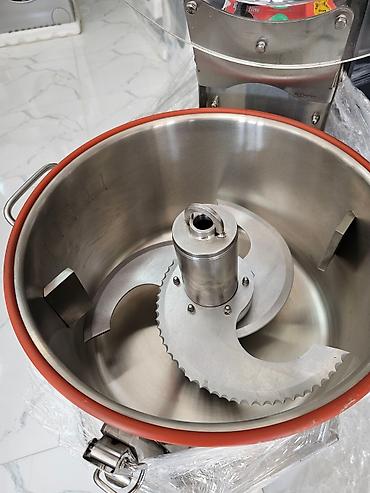 Zırh Makinası Çağdaş Türkiyə istehsalı Gücü: 1.5 kw / 1000 d/d lalafo.az -da — 9 Zırh Makinası Çağdaş Türkiyə istehsalı Gücü: 1.5 kw / 1000 d/d — 9