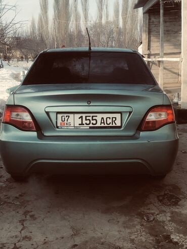 нех: Daewoo Nexia: 2008 г., 1.6 л, Механика, Бензин, Седан