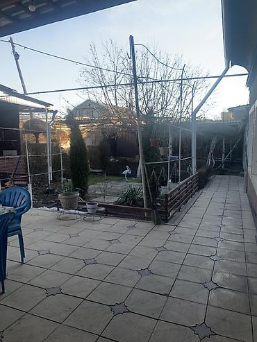 Продажа коттеджей и домов: СРОЧНО ПРОДАМ ДОМ!!!!! Участок 6 соток. 6 комнат, санузел в доме. Газ — 7