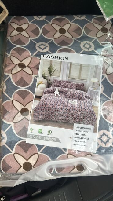 Комплекты постельного белья: Комплекты постельного белья (несколько расцветок) 1.5 спалки и 2х — 11