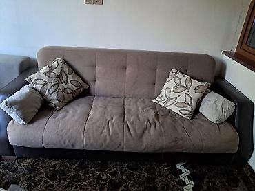 Oturacaq dəsti – 3+1+1 - Tərkib: 1 ədəd üçlü divan, 2 ədəd təkli