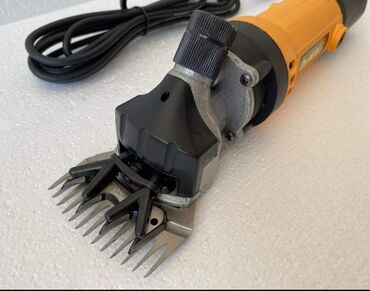 Oprema za kućne ljubimce: Prodajem novu i kvalitetnu mašinu za šišanje ovaca DEWALT u koferu sa — 6