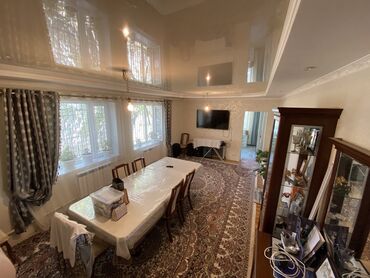 Продажа домов: Дом, 140 м², 5 комнат, Собственник — 7