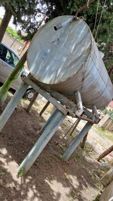 Soyuducu vitrinləri: Bak, Metal, 300 l l