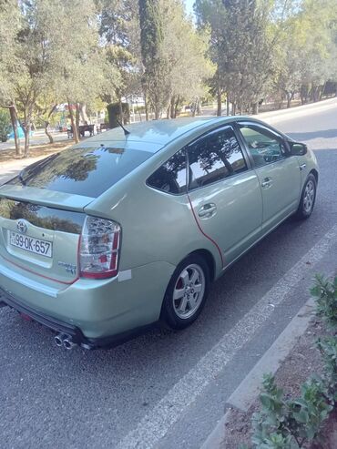Toyota: Toyota Prius: 1.5 l | 2007 il Hetçbek — 1