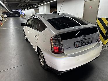 тоета приус: Toyota Prius: 2008 г., 1.5 л, Вариатор, Гибрид, Лифтбек — 6