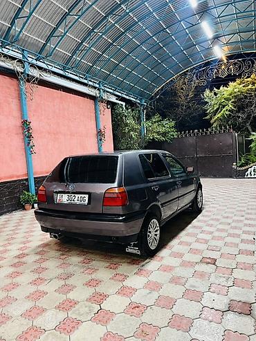 Volkswagen: Volkswagen Golf: 1992 г., 1.8 л, Механика, Бензин, Хэтчбэк — 4