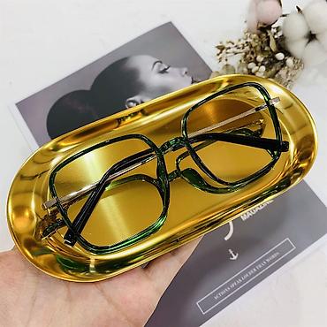 Манекены: Продаю торговое оборудование листайте Манекены В наличии 4 штуки — 18