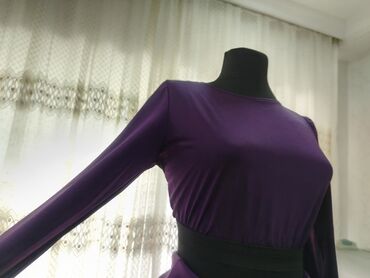 Ziyafət donları: Bənövşəyi rəngdə zərif ziyafət/libas - Model: uzun ətəkli, tam qollu — 20