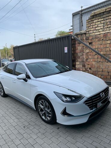 Hyundai: Hyundai Sonata: 2021 г., 2 л, Автомат, Бензин, Седан