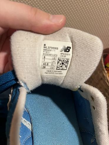 ket ayaqqabı: New Balance original — 5