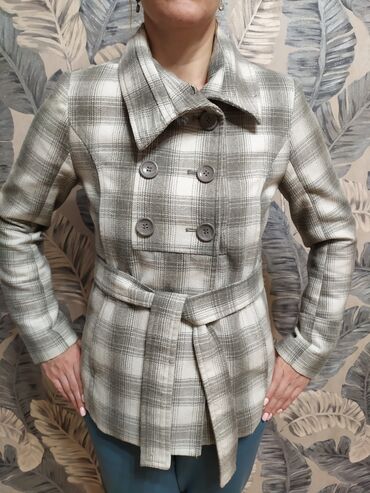 Другие товары для детей: Куртка - пиджак, драповый с подкладом Демисезонная. SELA. размер S at lalafo.kg — 4 Другие товары для детей: Куртка - пиджак, драповый с подкладом Демисезонная. SELA. размер S — 4