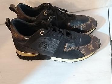 patike starke: Zenske patike Louis Vuitton Run Away broj 40 Odlicno stanje Broj 40 — 3