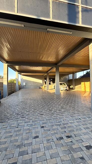 столовая помещения: 🏢 ПРОДАЁТСЯ КОММЕРЧЕСКОЕ ЗДАНИЕ 📍 Верхний Токолдош, ул. Менделеева ✓ — 7