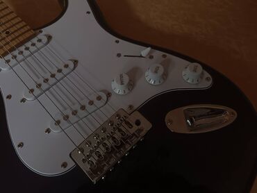 CD, DVD диски и кассеты: Электрогитара, Fender, 6 струн