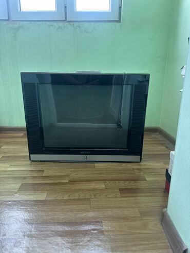 проектор ночного неба: Продам телевизор бренда HLSHJ. телевизор рабочий, состояние хорошее
