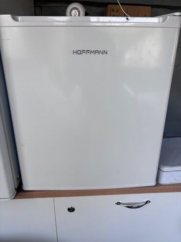 1 qapılı Hoffman Soyuducu Satılır, rəng - Ağ