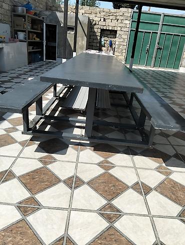 bar stolu: Böyük metall piknik/iaşə masası və skamya dəsti - Material: tam — 1