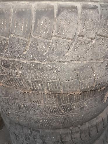 шины урал: 195/65 R15 1 шт Michelin лето 1500 сом 215/50 R17 пара Nexen лето — 6