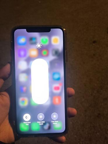 iphone barter: IPhone 11 Pro Max, 256 GB, Qızılı, Face ID — 4