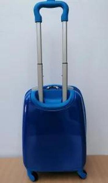 Rančevi, torbe i koferi: Dečiji kofer plave boje sa printom robota, idealan za putovanja. Kofer — 7