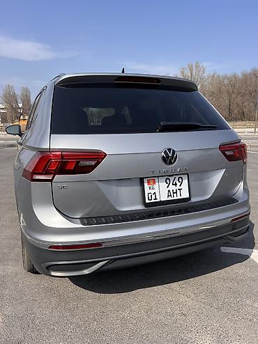 tiguan: Volkswagen Tiguan: 2023 г., 2 л, Автомат, Бензин, Кроссовер — 3