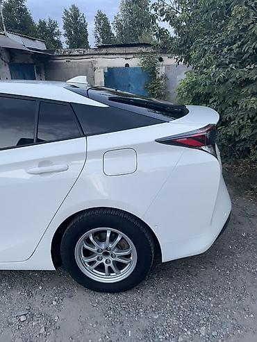 200: Toyota Prius: 2018 г., 1.8 л, Вариатор, Гибрид, Хэтчбэк — 9