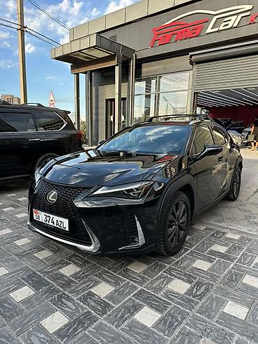 Lexus UX: 2018 г., 2 л, Автомат, Бензин, Кроссовер